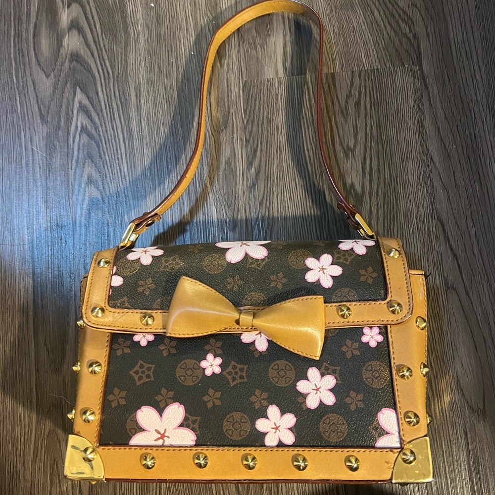 Pink Flower Accent Purse